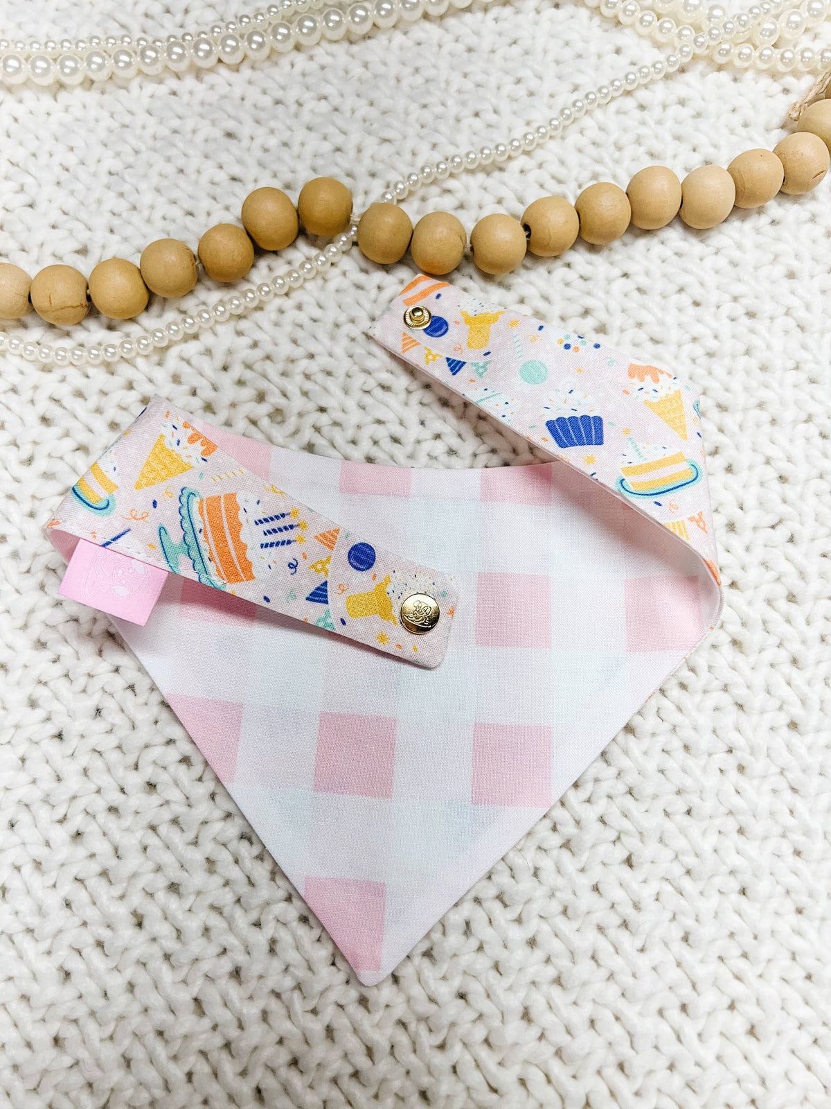 Birthday Party Snap-On Reversible Dog Bandana, Curved Neck