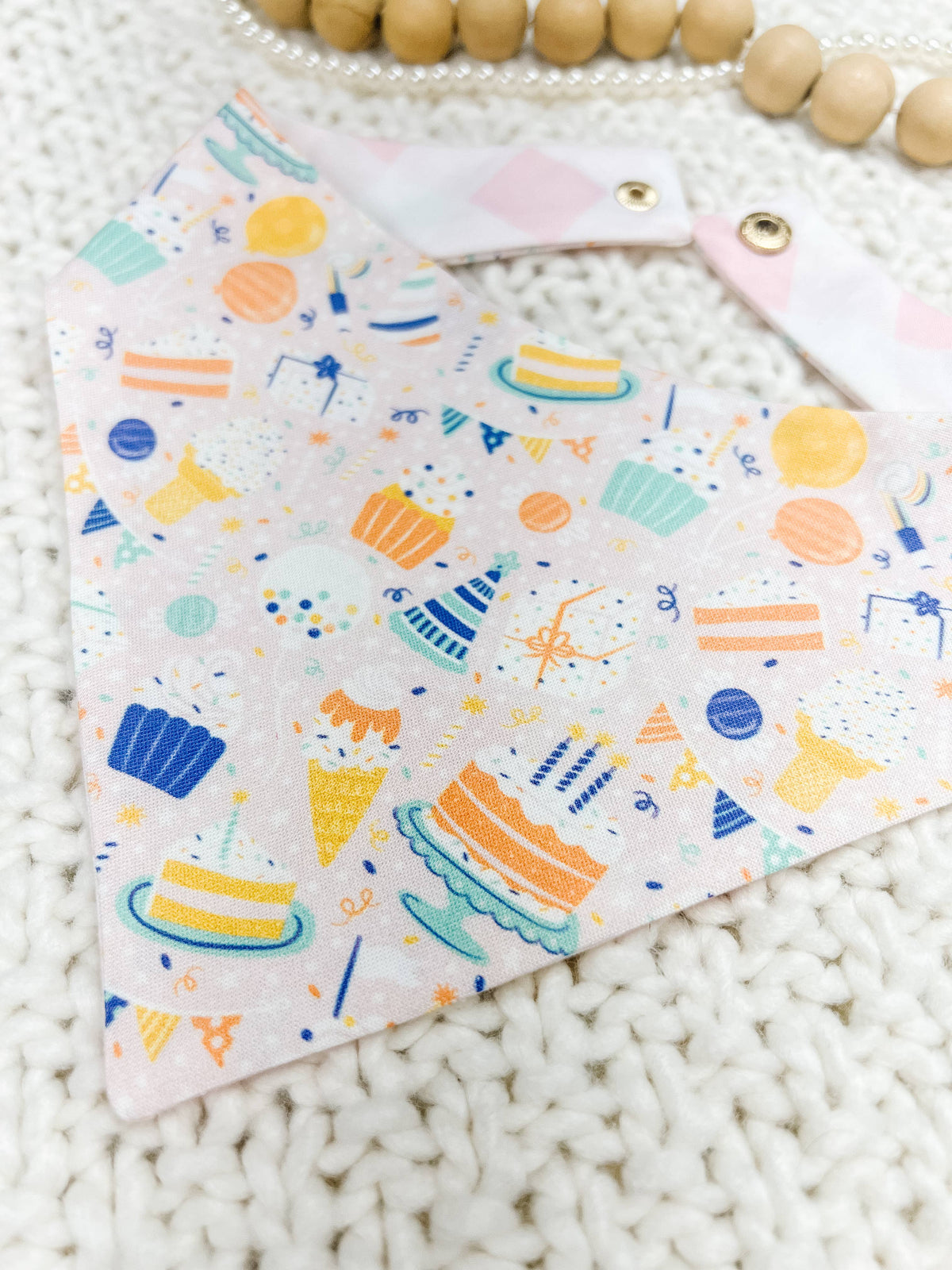 Birthday Party Snap-On Reversible Dog Bandana, Curved Neck