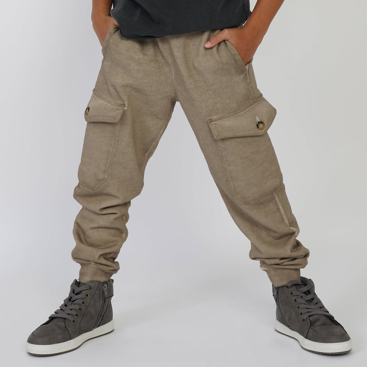 Boys’ Garment-Dyed Cargo Fleece Joggers
